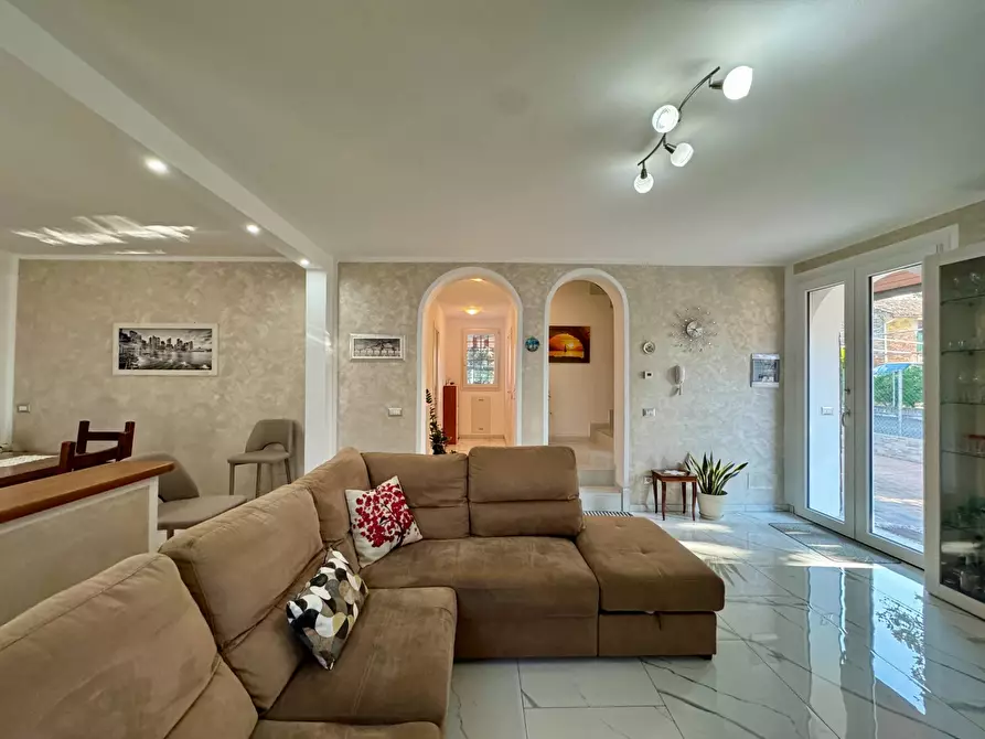 Immagine 4 di Casa semindipendente in vendita  in Via Chiesa 333 a Ferrara