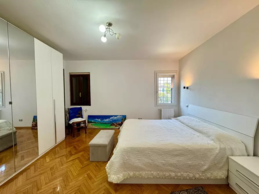 Immagine 35 di Casa semindipendente in vendita  in Via Chiesa 333 a Ferrara