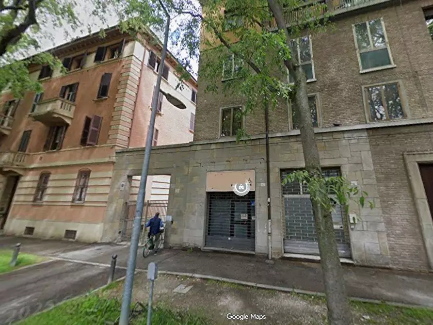 Immagine 1 di Locale commerciale in vendita  in Corso Piave a Ferrara