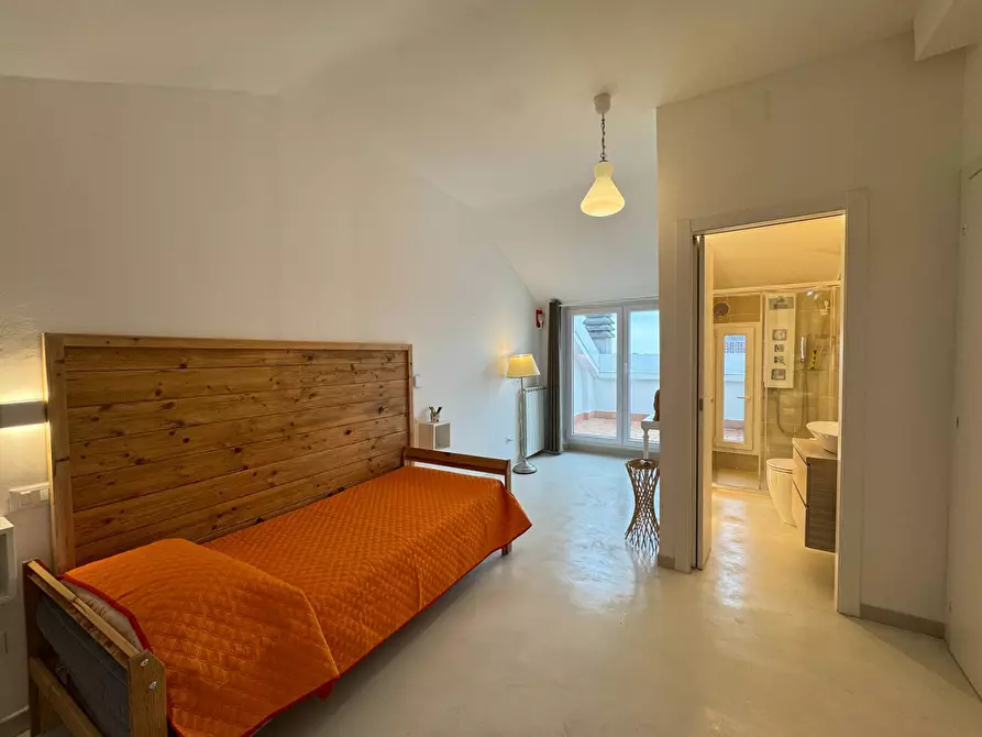 Immagine 6 di Attico in vendita  in Piazzale Della Castellina 15 a Ferrara