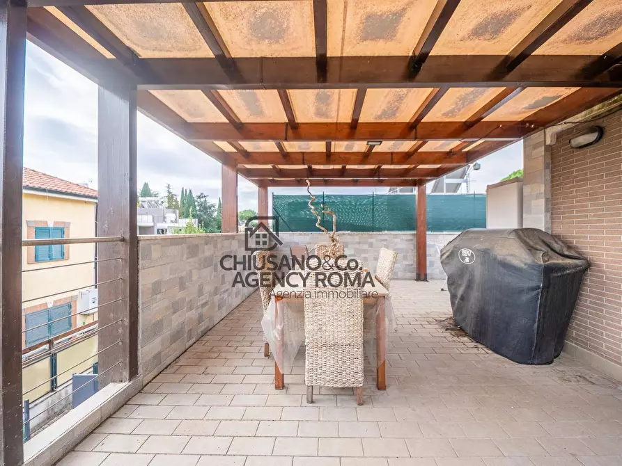 Immagine 21 di Appartamento in vendita  in Via Del Casale Agostinelli 107B a Roma