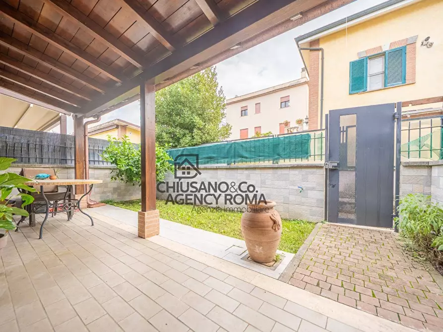 Immagine 27 di Appartamento in vendita  in Via Del Casale Agostinelli 107B a Roma