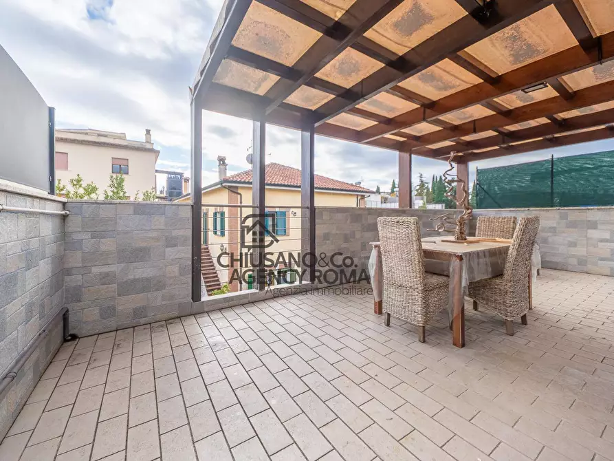 Immagine 23 di Appartamento in vendita  in Via Del Casale Agostinelli 107B a Roma