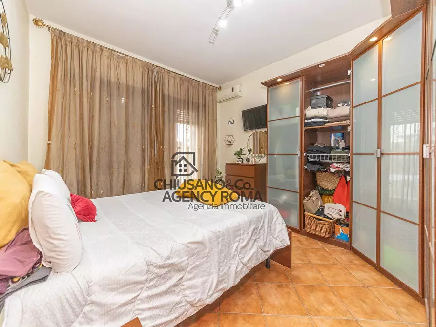 Immagine 12 di Appartamento in vendita  in Via Piero Aloisi 5 a Roma