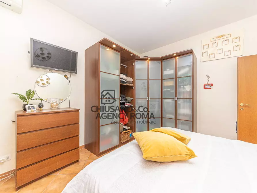 Immagine 18 di Appartamento in vendita  in Via Piero Aloisi 5 a Roma