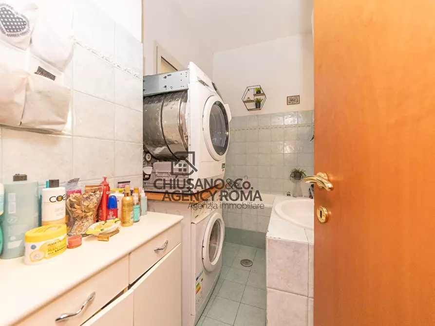 Immagine 19 di Appartamento in vendita  in Via Piero Aloisi 5 a Roma