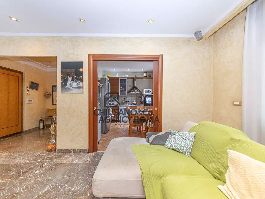 Immagine 40 di Appartamento in vendita  in Via Piero Aloisi 5 a Roma