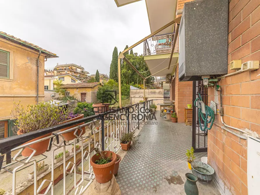 Immagine 60 di Appartamento in vendita  in Via Piero Aloisi 5 a Roma