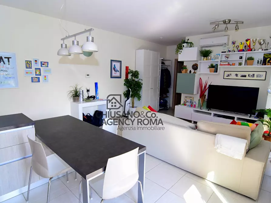 Immagine 2 di Appartamento in vendita  in Via Anagnina 452 a Roma