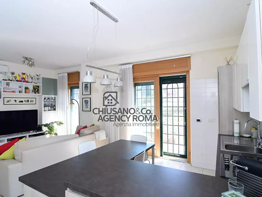 Immagine 7 di Appartamento in vendita  in Via Anagnina 452 a Roma