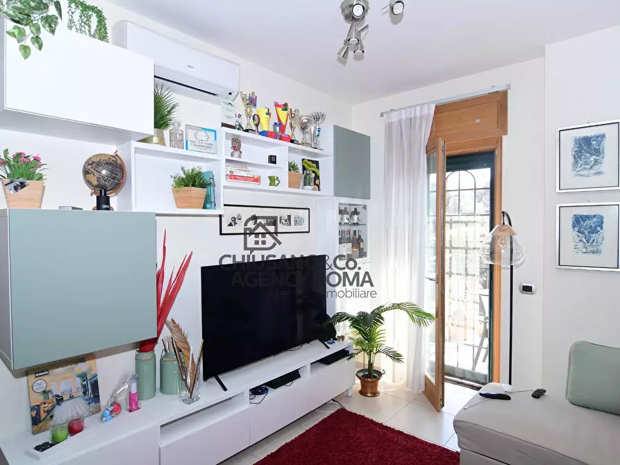 Immagine 8 di Appartamento in vendita  in Via Anagnina 452 a Roma