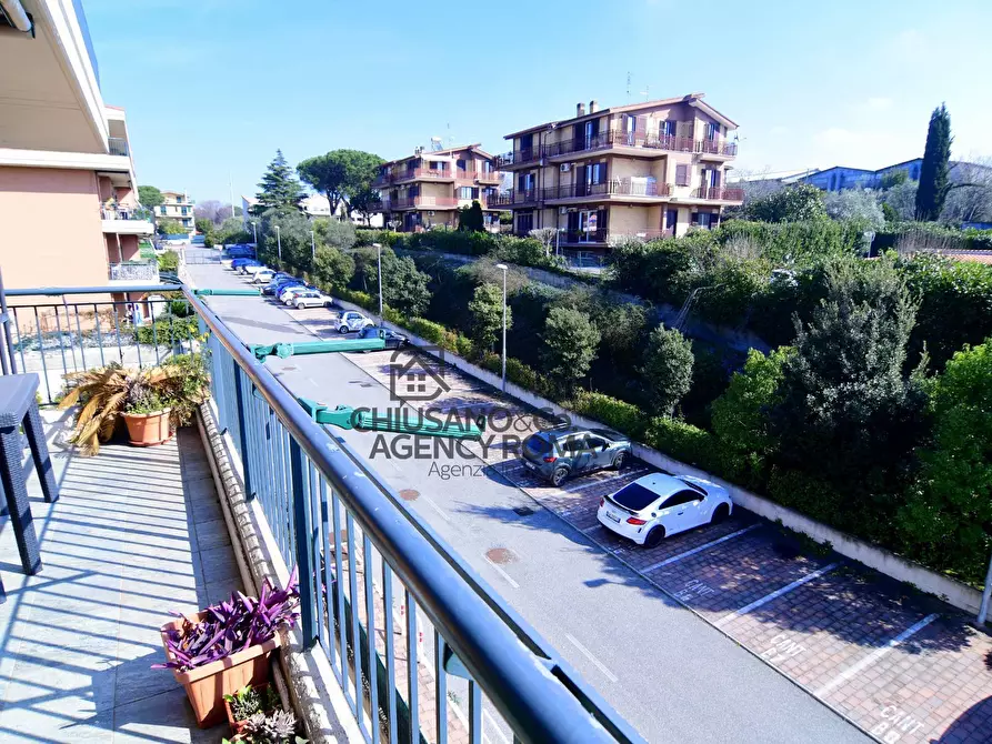 Immagine 13 di Appartamento in vendita  in Via Anagnina 452 a Roma