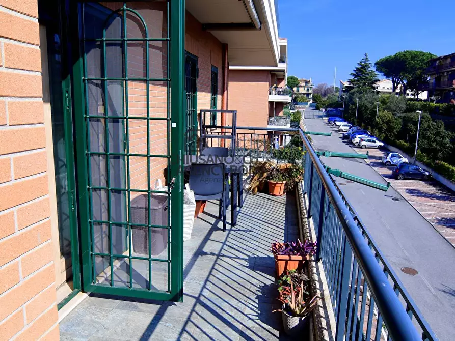 Immagine 15 di Appartamento in vendita  in Via Anagnina 452 a Roma