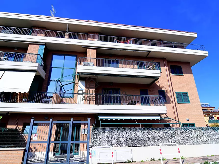 Immagine 25 di Appartamento in vendita  in Via Anagnina 452 a Roma