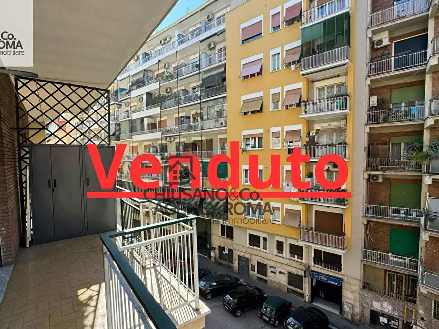 Immagine 4 di Appartamento in vendita  in Via Asinari Di San Marzano 56 a Roma
