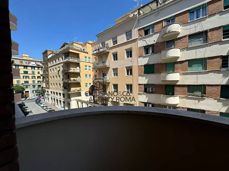 Immagine 1 di Appartamento in affitto  in Via Statonia 10 a Roma