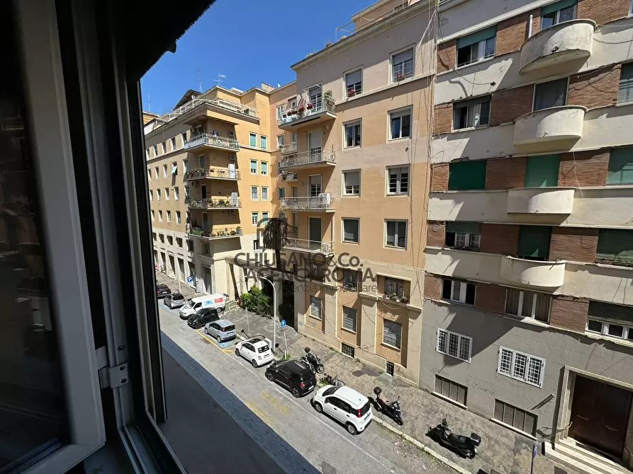 Immagine 6 di Appartamento in affitto  in Via Statonia 10 a Roma