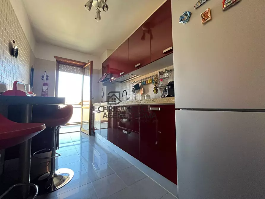 Immagine 7 di Appartamento in vendita  in Via Francesco Tovaglieri 392 a Roma