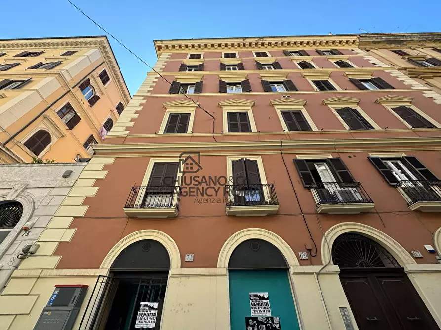 Immagine 7 di Locale commerciale in vendita  in Via Flavia 69/71 a Roma