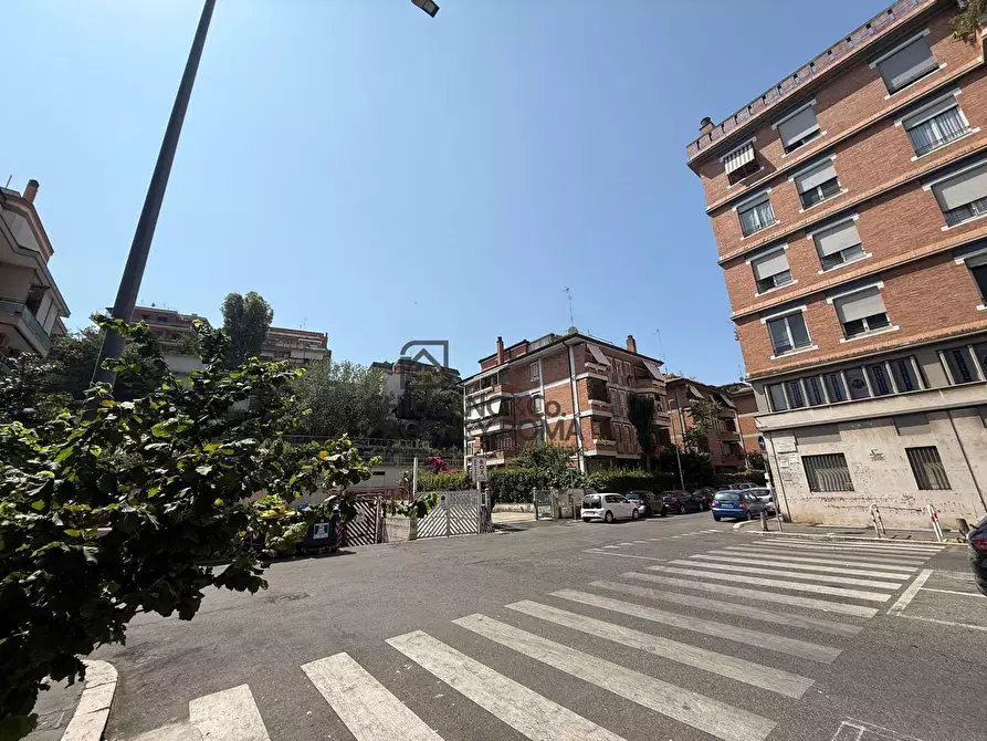 Immagine 19 di Appartamento in affitto  in Via Filippo Bernardini a Roma