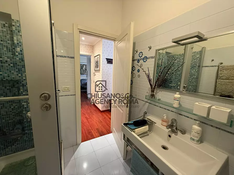 Immagine 5 di Appartamento in affitto  in Via Filippo Bernardini a Roma