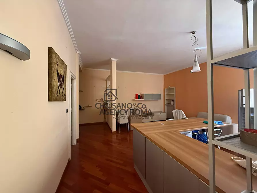 Immagine 7 di Appartamento in affitto  in Via Faleria a Roma