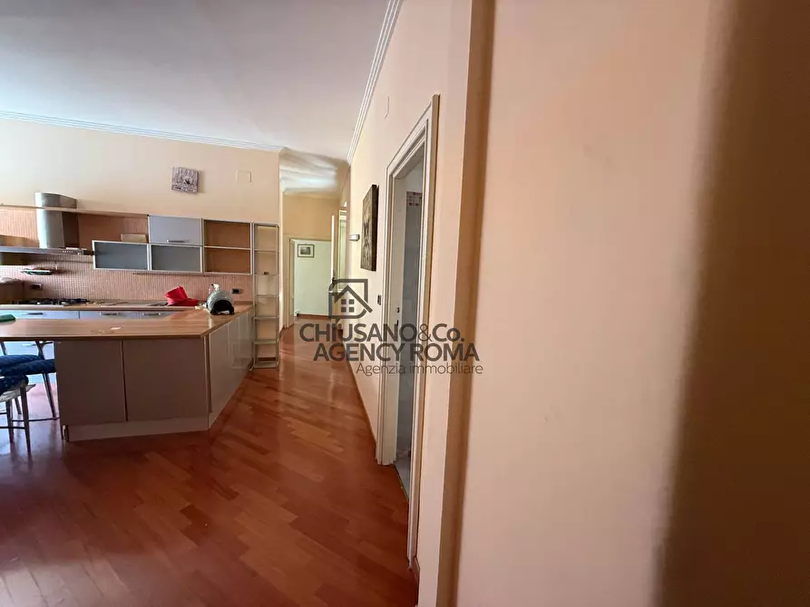 Immagine 14 di Appartamento in affitto  in Via Faleria a Roma