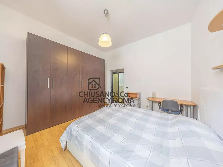 Immagine 7 di Appartamento in vendita  in Via Mirandola 30 a Roma