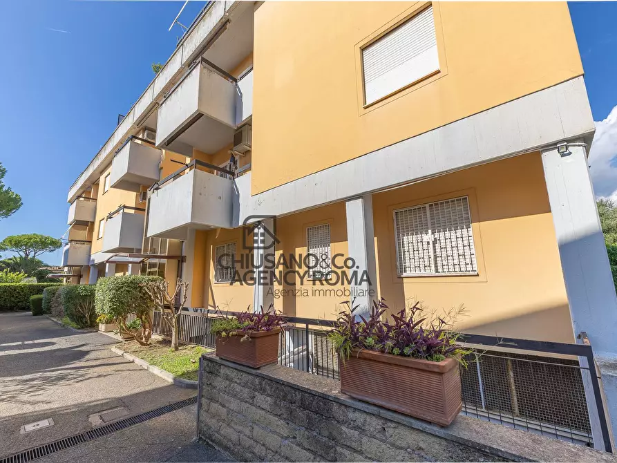 Immagine 45 di Appartamento in vendita  in Via Montauro 4 a Roma