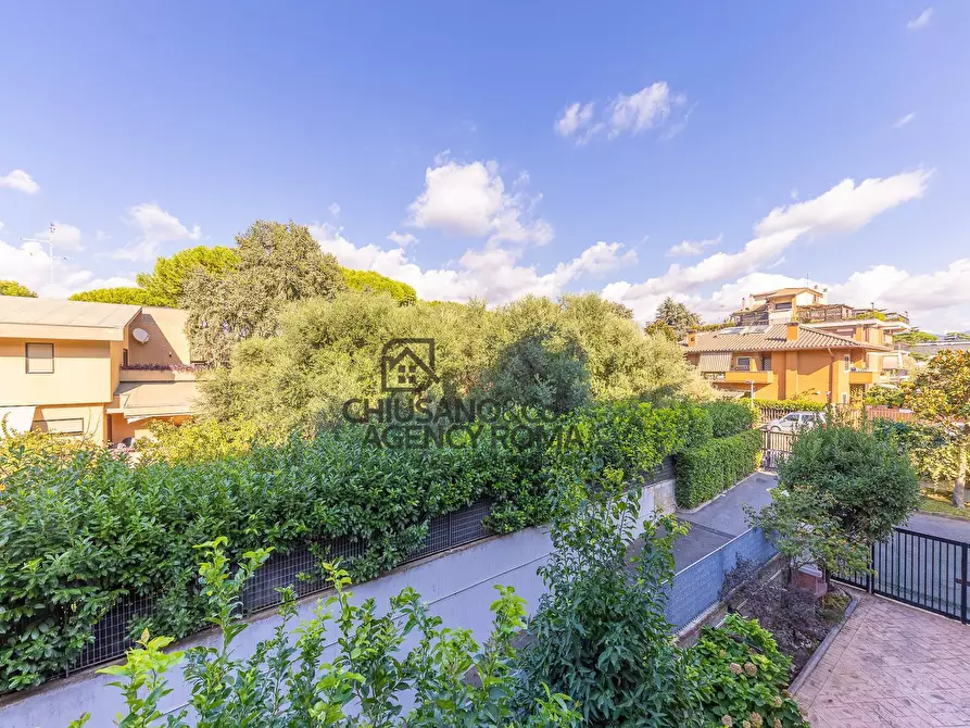 Immagine 43 di Appartamento in vendita  in Via Montauro 4 a Roma