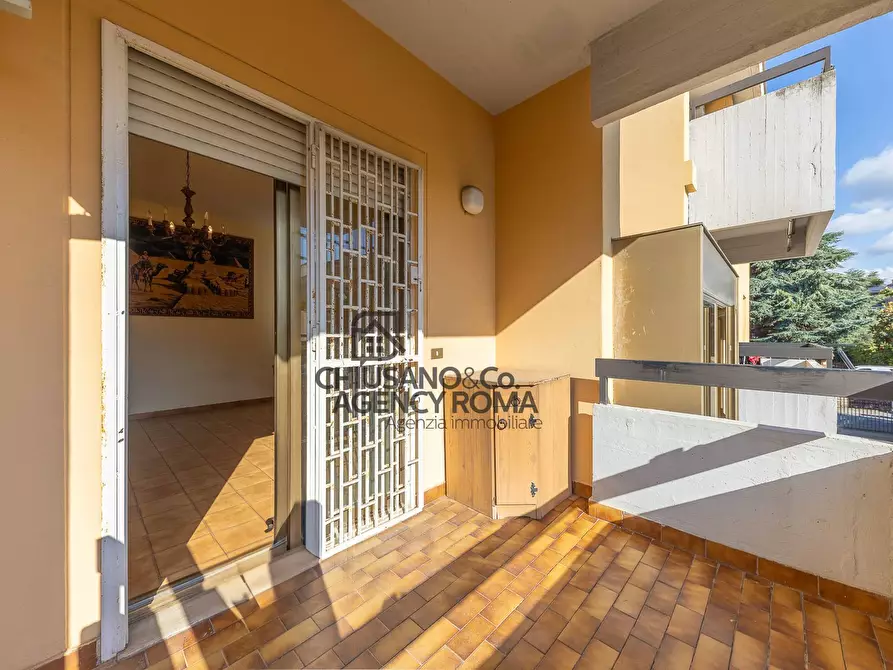 Immagine 20 di Appartamento in vendita  in Via Montauro 4 a Roma