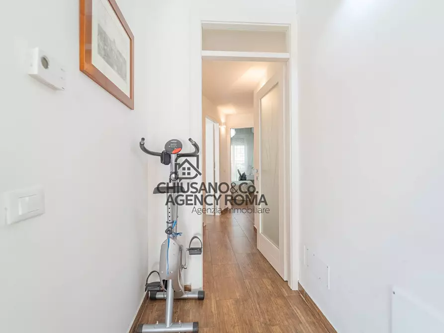 Immagine 24 di Appartamento in vendita  in Via Capo Peloro a Roma