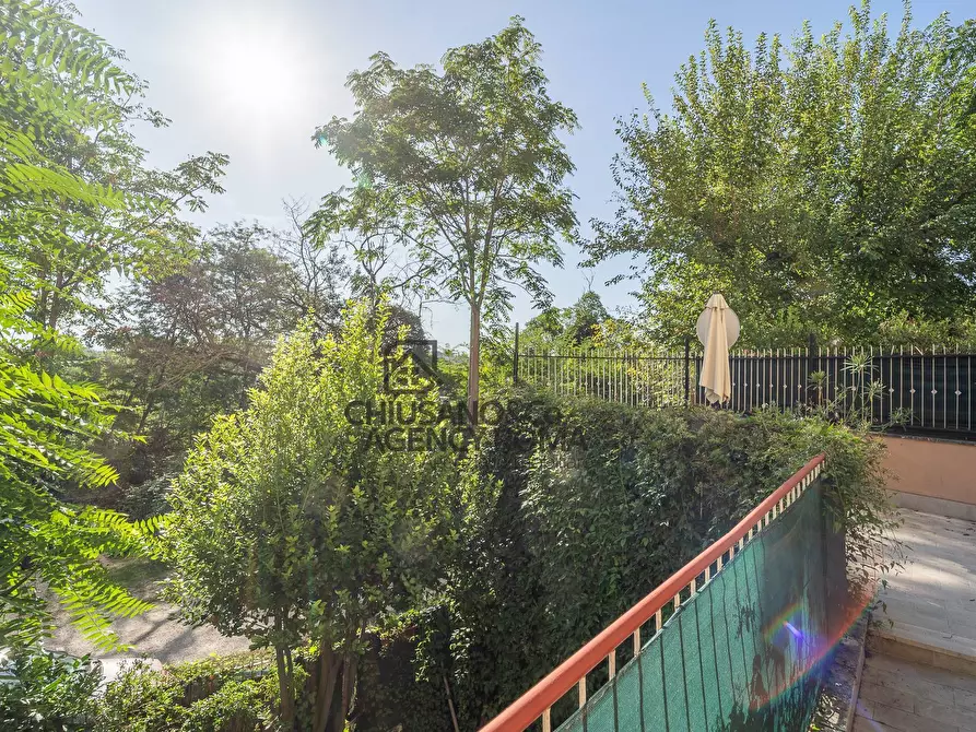 Immagine 35 di Appartamento in vendita  in Via Capo Peloro a Roma