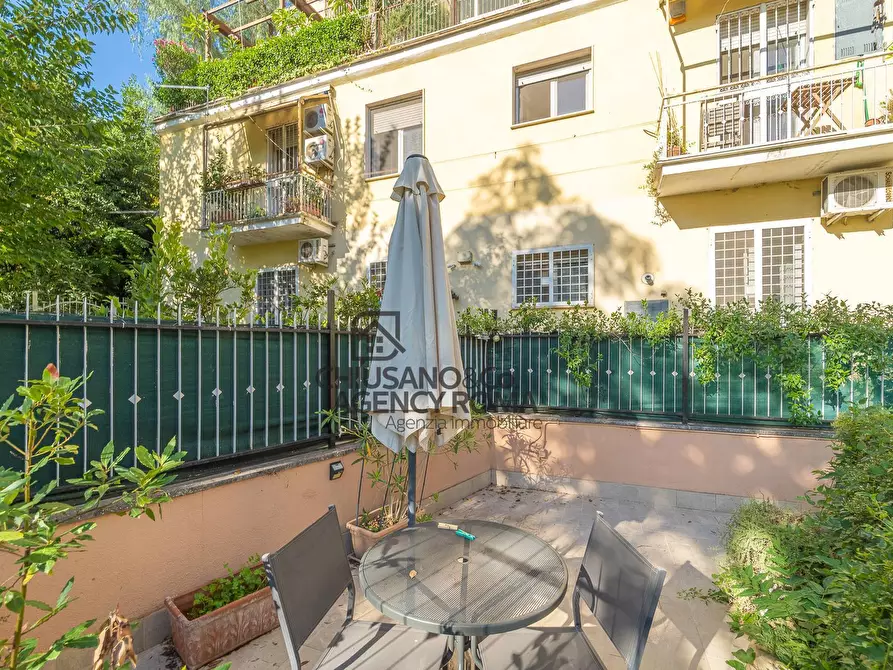 Immagine 37 di Appartamento in vendita  in Via Capo Peloro a Roma