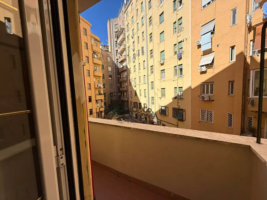 Immagine 6 di Appartamento in affitto  in Via Sermide 13 a Roma