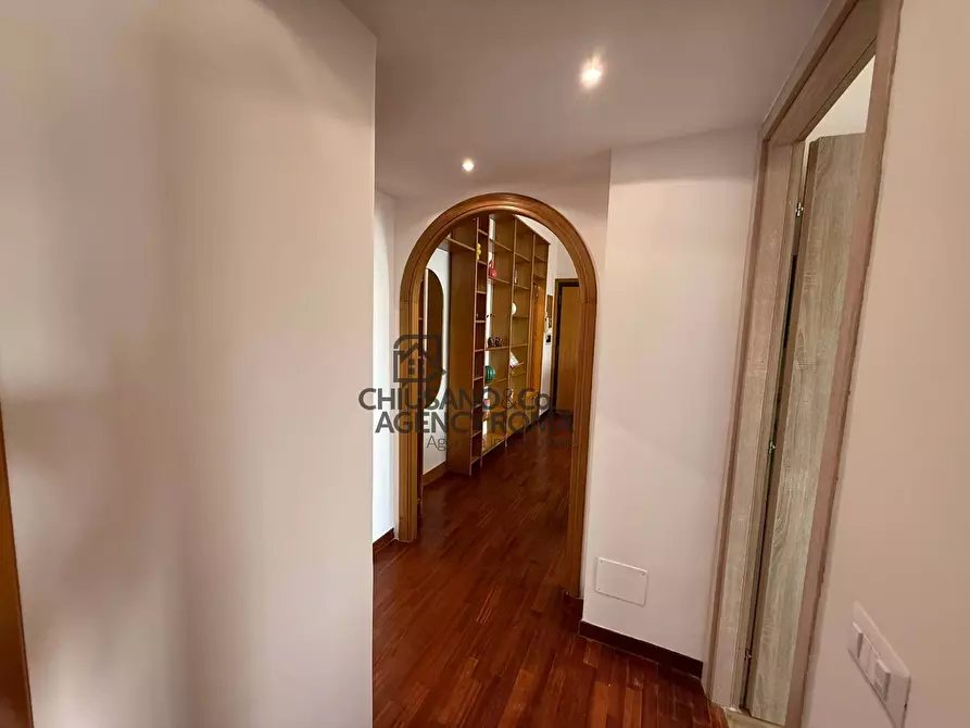 Immagine 8 di Appartamento in affitto  in Via Sermide 13 a Roma