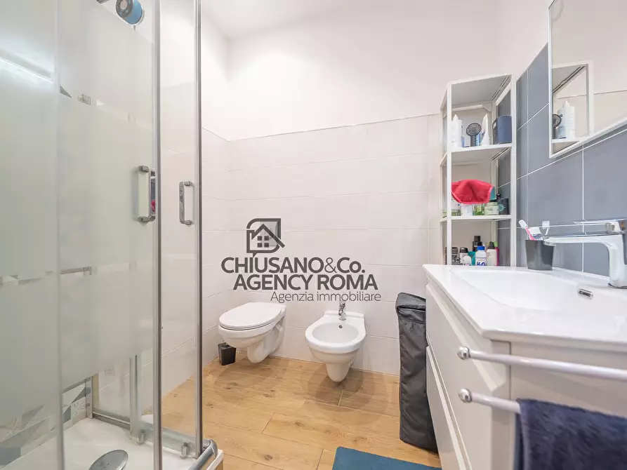 Immagine 18 di Appartamento in vendita  in Via Tommaso Inghirami a Roma