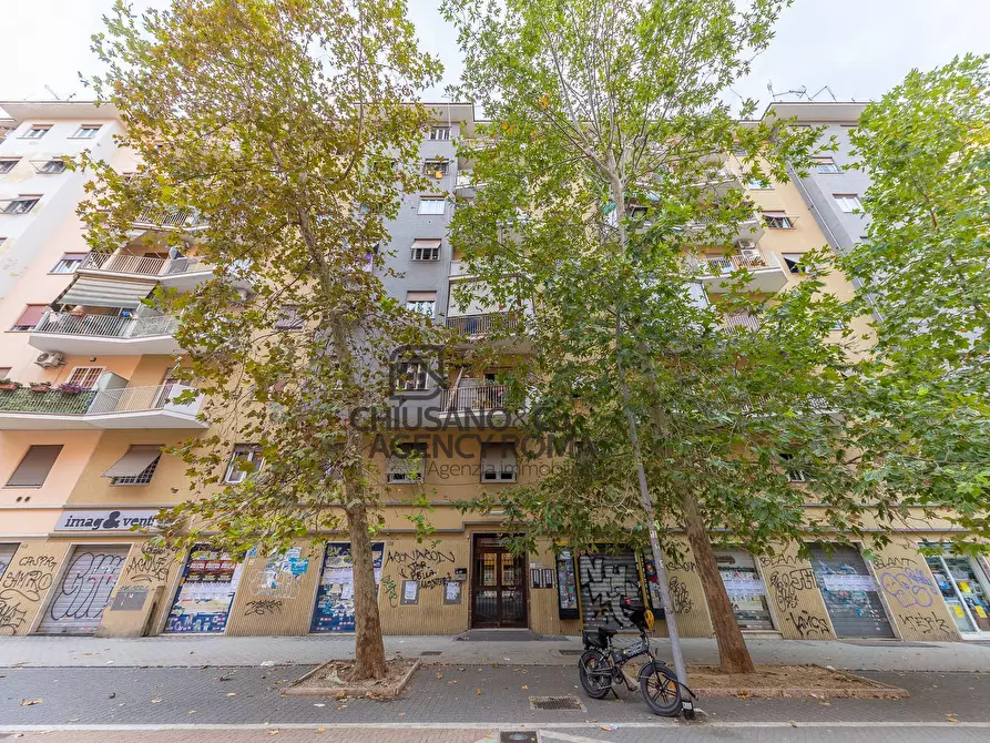 Immagine 32 di Appartamento in vendita  in Via Flavio Stilicone 134 a Roma
