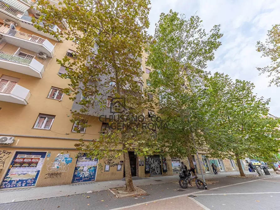 Immagine 31 di Appartamento in vendita  in Via Flavio Stilicone 134 a Roma