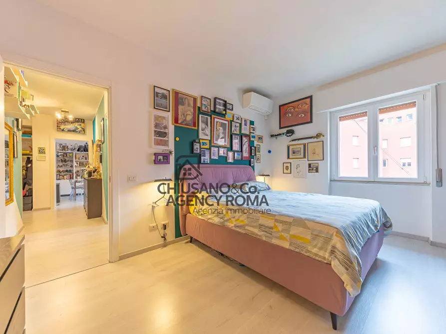 Immagine 19 di Appartamento in vendita  in Via Flavio Stilicone 134 a Roma
