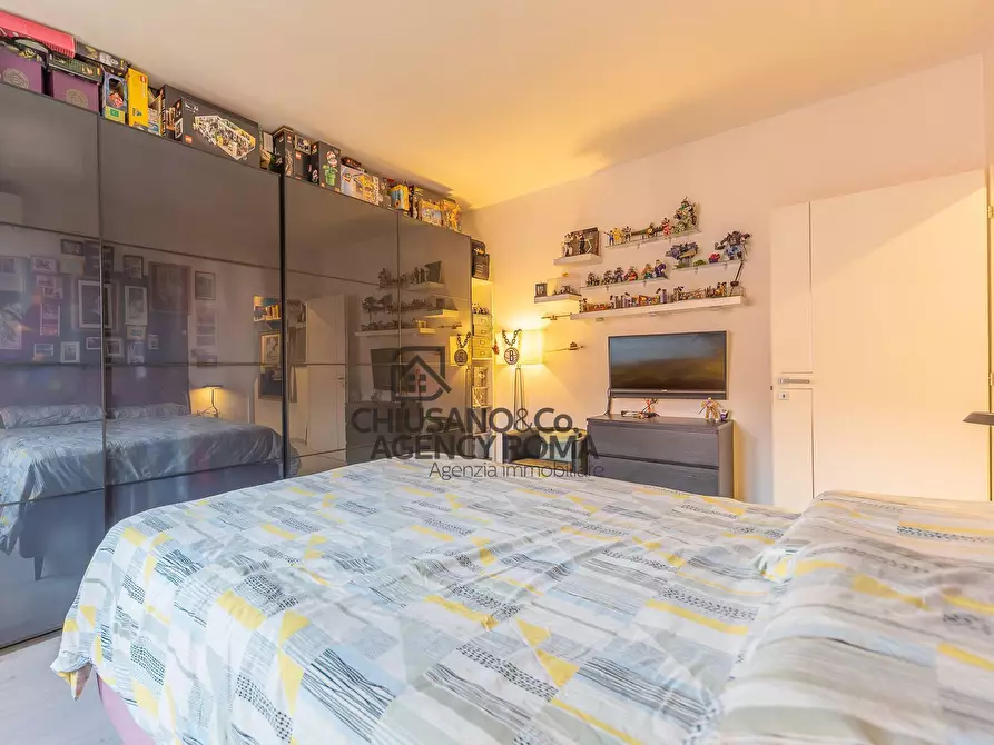 Immagine 21 di Appartamento in vendita  in Via Flavio Stilicone 134 a Roma