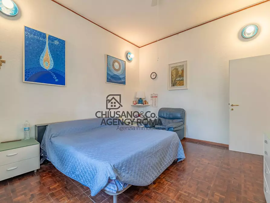 Immagine 16 di Villa in vendita  in Via Tre Taberne a Roma