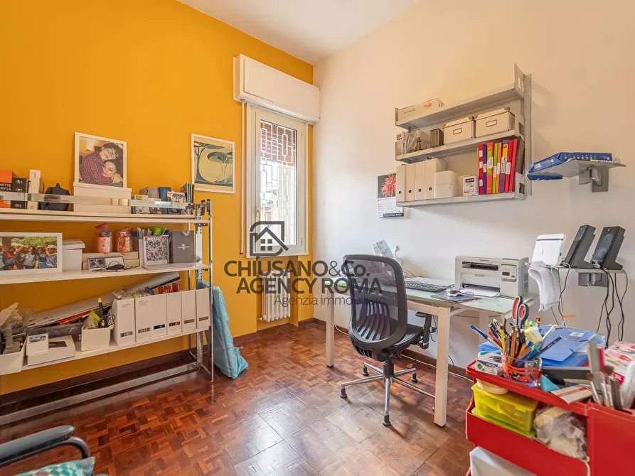 Immagine 45 di Villa in vendita  in Via Tre Taberne a Roma