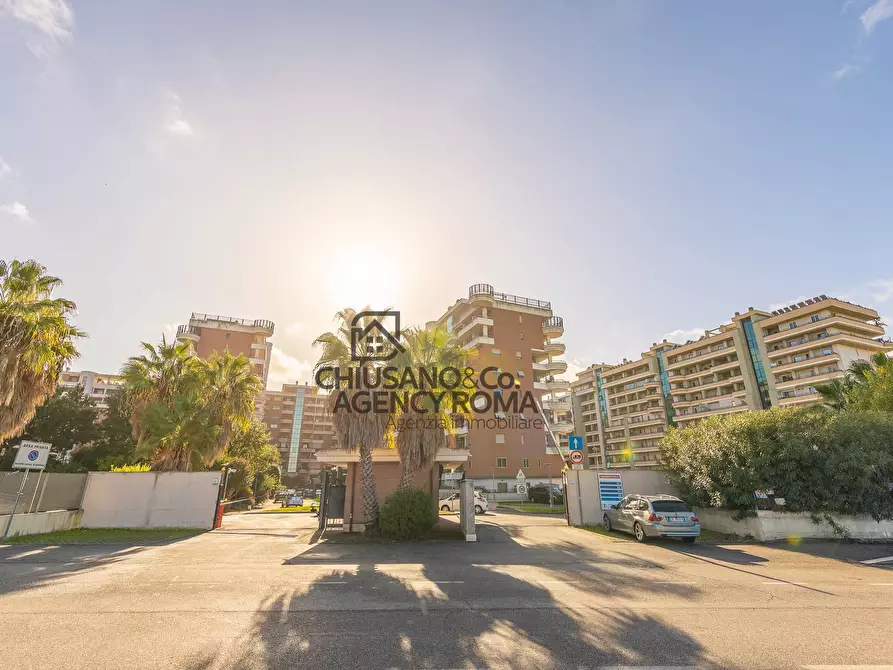 Immagine 1 di Appartamento in vendita  in Via Francesco Menzio 30 a Roma