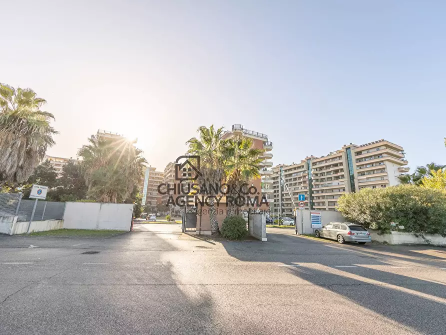 Immagine 18 di Appartamento in vendita  in Via Francesco Menzio 30 a Roma