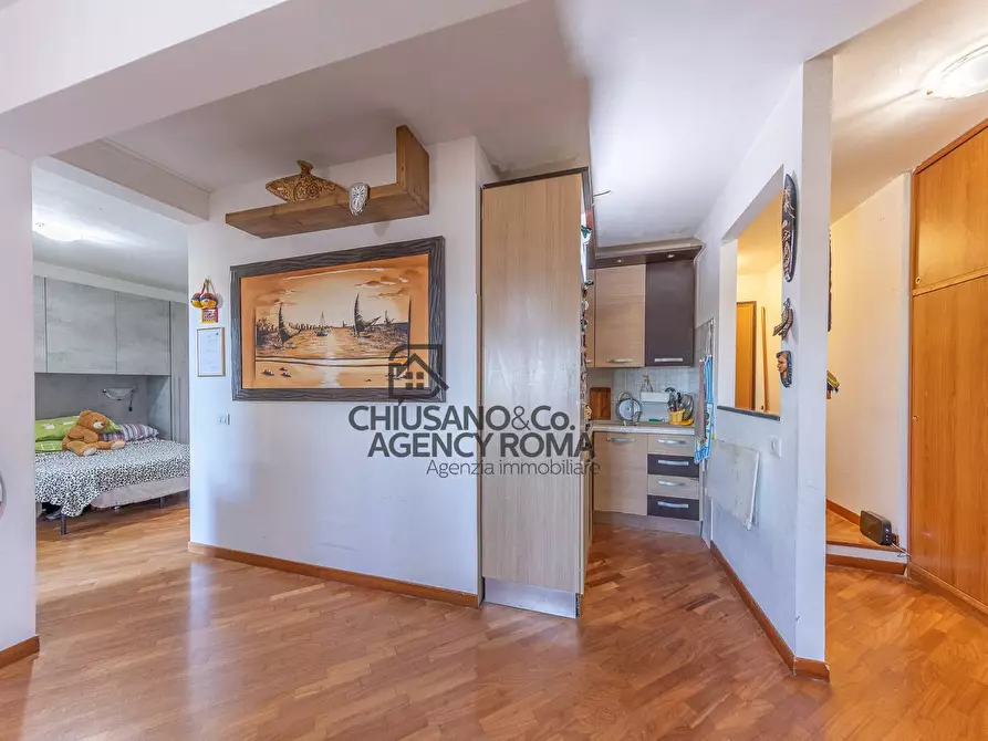 Immagine 7 di Appartamento in vendita  in Via Francesco Menzio 30 a Roma