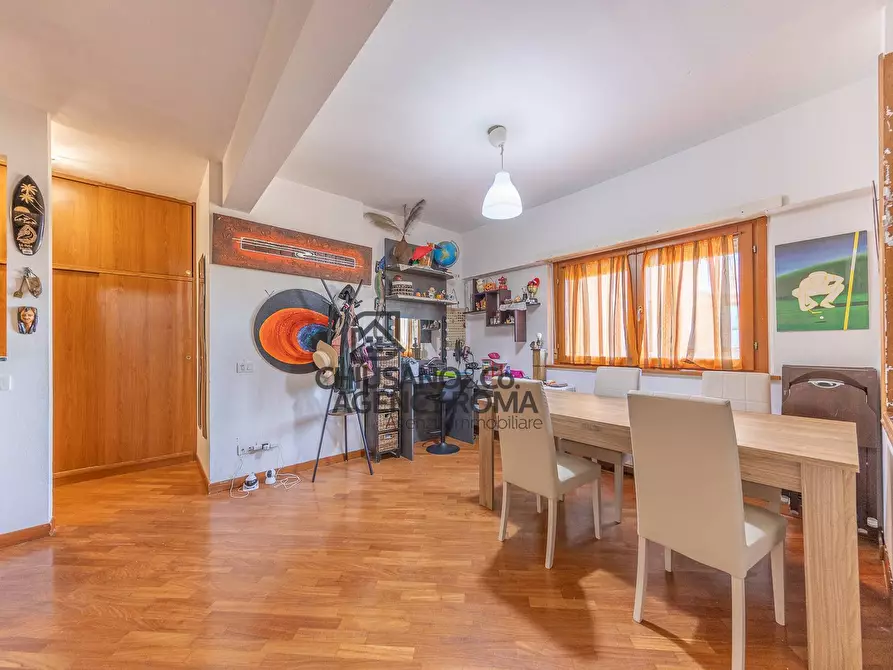 Immagine 4 di Appartamento in vendita  in Via Francesco Menzio 30 a Roma