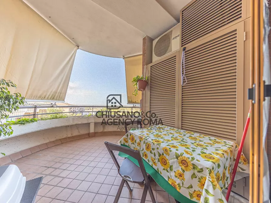 Immagine 14 di Appartamento in vendita  in Via Francesco Menzio 30 a Roma