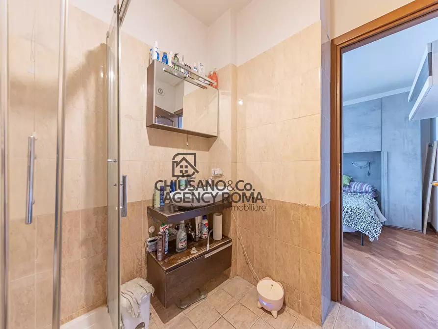 Immagine 12 di Appartamento in vendita  in Via Francesco Menzio 30 a Roma