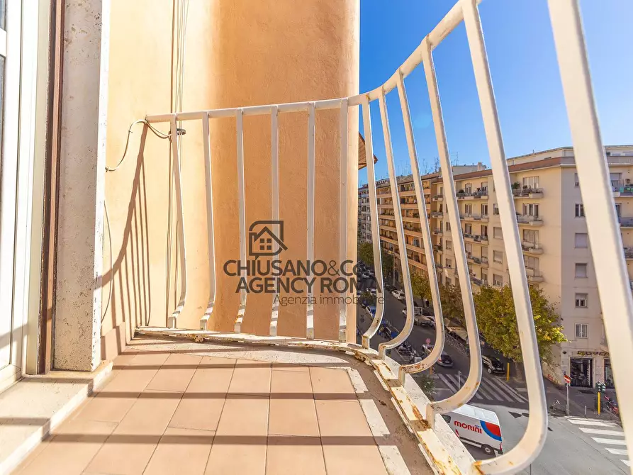 Immagine 68 di Appartamento in vendita  in Via Delle Cave 79 a Roma